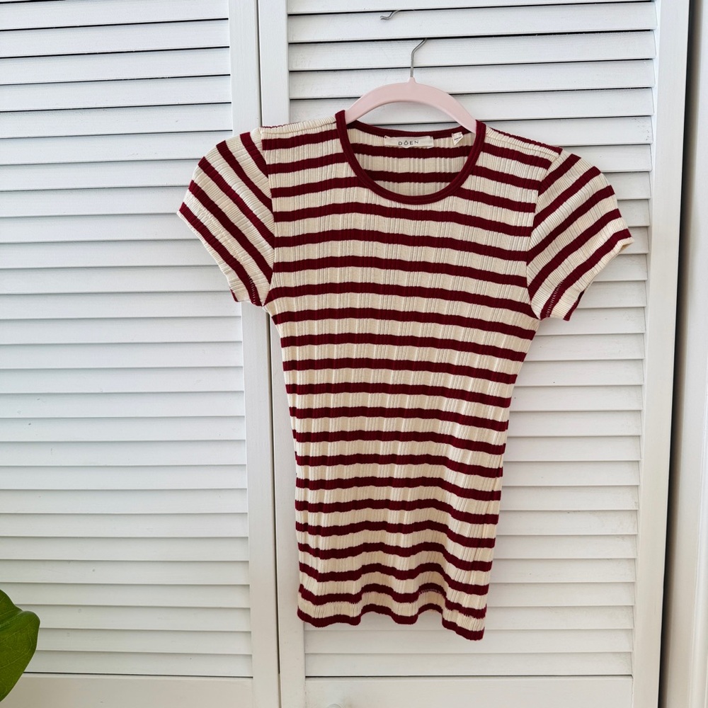 Doen Red and White Striped Short Sleeve Tee